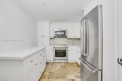 600 Biltmore Way #306, Coral Gables, FL 33134 - Photo 7