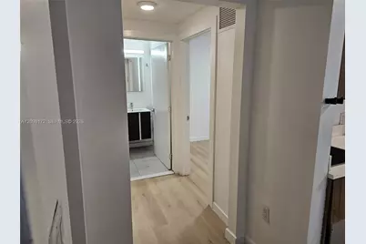 557 Michigan Ave #211+Parking, Miami Beach, FL 33139 - Photo 7