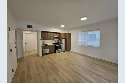 557 Michigan Ave #211+Parking, Miami Beach, FL 33139 - Photo 5