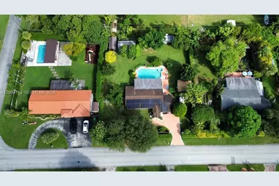 10965 SW 116th St, Miami, FL 33176 - Photo 1
