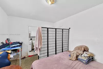 2525 NW 50th St, Miami, FL 33142 - Photo 15