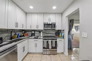 4495 NW 202nd St, Miami Gardens, FL 33055 - Photo 15
