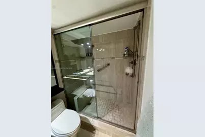 100 Golden Isles Dr #1405, Hallandale Beach, FL 33009 - Photo 31