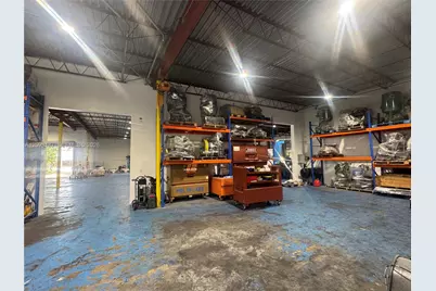 6500 NW 35th Ave, Miami, FL 33147 - Photo 11