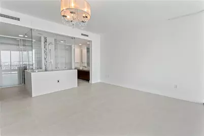 1040 Biscayne Blvd #3802, Miami, FL 33132 - Photo 9