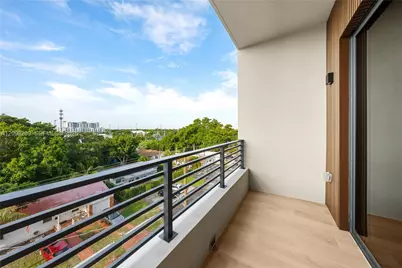 215 SE 4th St #204, Hallandale Beach, FL 33009 - Photo 13