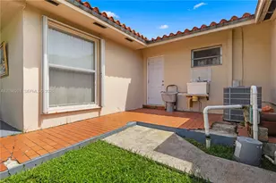 2450 SW 90th Ave, Miami, FL 33165 - Photo 35