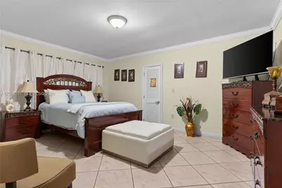 2450 SW 90th Ave, Miami, FL 33165 - Photo 15