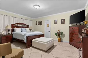 2450 SW 90th Ave, Miami, FL 33165 - Photo 15