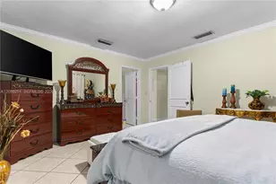 2450 SW 90th Ave, Miami, FL 33165 - Photo 17