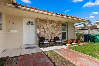 2450 SW 90th Ave, Miami, FL 33165 - Photo 3