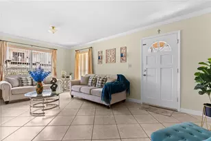 2450 SW 90th Ave, Miami, FL 33165 - Photo 9