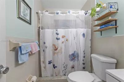 9041 SW 42nd St, Miami, FL 33165 - Photo 39