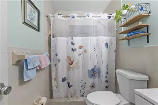 9041 SW 42nd St, Miami, FL 33165 - Photo 39