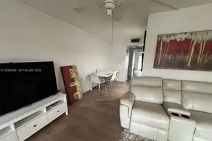 1301 SW 134th Way, Pembroke Pines, FL 33027 - Photo 5