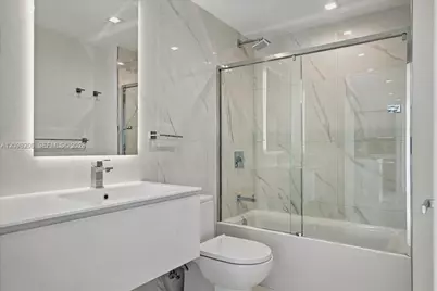 1170 E Hallandale #2109, Hallandale Beach, FL 33009 - Photo 25