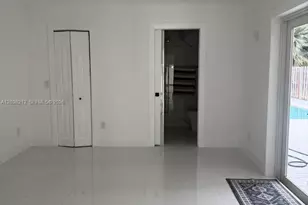 14220 SW 111th Ln, Miami, FL 33186 - Photo 9