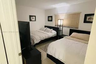8065 SW 107th Ave, Miami, FL 33173 - Photo 5
