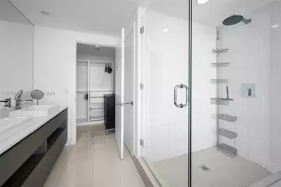460 NE 28th St #1104, Miami, FL 33137 - Photo 21