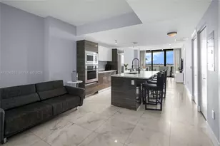 460 NE 28th St, Miami, FL 33137 - Photo 1