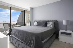 460 NE 28th St, Miami, FL 33137 - Photo 15