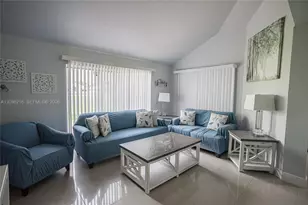 3307 Deer Creek Alba Way, Deerfield Beach, FL 33442 - Photo 11