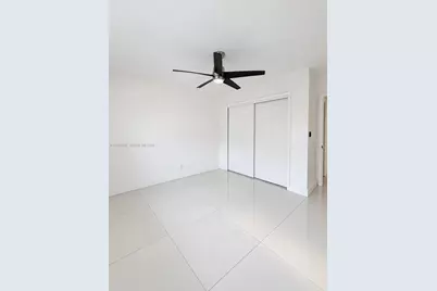 232 Wimbledon Lake Dr #232, Plantation, FL 33324 - Photo 27