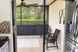 232 Wimbledon Lake Dr, Plantation, FL 33324 - Photo 17