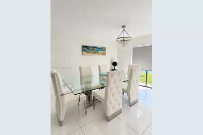 232 Wimbledon Lake Dr #232, Plantation, FL 33324 - Photo 7
