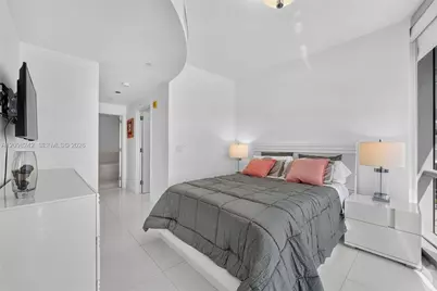 17121 Collins Ave #803, Sunny Isles Beach, FL 33160 - Photo 23