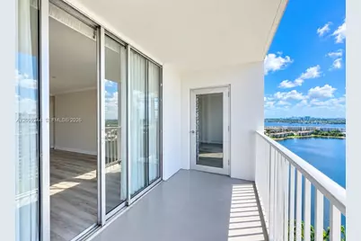 2851 NE 183rd St #2110E, Aventura, FL 33160 - Photo 19