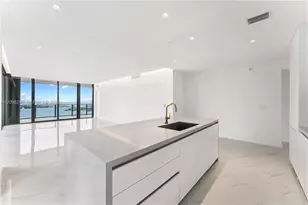 700 NE 24th St, Miami, FL 33137 - Photo 27