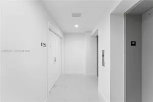 700 NE 24th St, Miami, FL 33137 - Photo 31