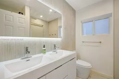 830 NE 72nd St, Miami, FL 33138 - Photo 13