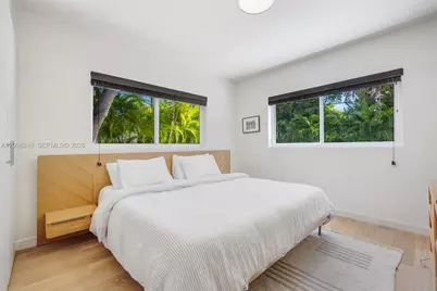 830 NE 72nd St, Miami, FL 33138 - Photo 15