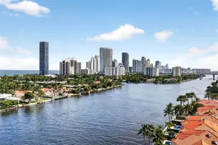20165 NE 39th Pl, Aventura, FL 33180 - Photo 11