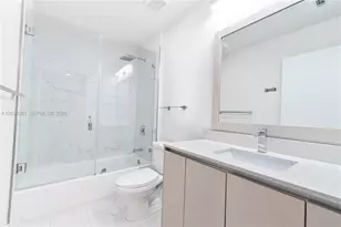 2555 NE 193rd St, Miami, FL 33180 - Photo 13