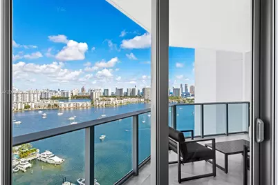 17111 Biscayne Blvd #2103, North Miami Beach, FL 33160 - Photo 1