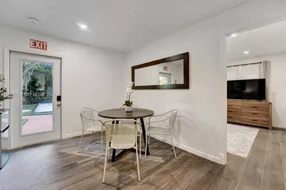 14330 SW 20th St, Davie, FL 33325 - Photo 15
