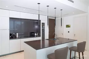 300 Biscayne Blvd Way, Miami, FL 33131 - Photo 3