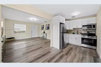 7532 Farragut St, Hollywood, FL 33024 - Photo 1