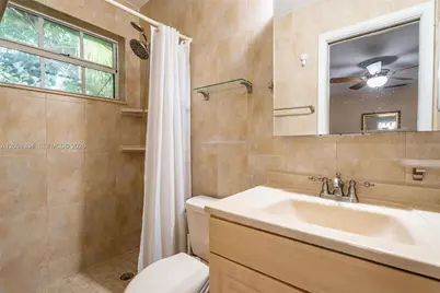 2815 SW 36th Ave, Miami, FL 33133 - Photo 11