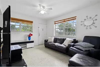 2815 SW 36th Ave, Miami, FL 33133 - Photo 15