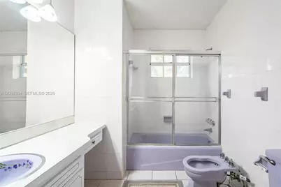 2815 SW 36th Ave, Miami, FL 33133 - Photo 13