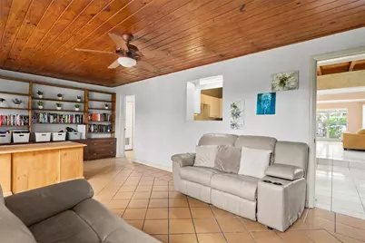 2815 SW 36th Ave, Miami, FL 33133 - Photo 9