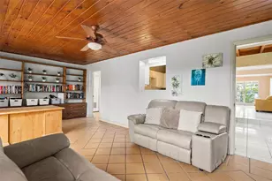 2815 SW 36th Ave, Miami, FL 33133 - Photo 9