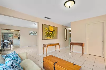 2815 SW 36th Ave, Miami, FL 33133 - Photo 5