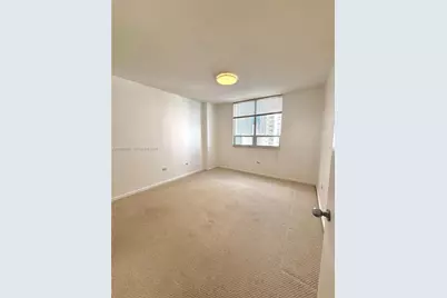 801 Brickell Key Blvd #1608, Miami, FL 33131 - Photo 7
