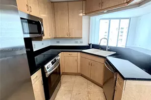 801 Brickell Key Blvd, Miami, FL 33131 - Photo 5