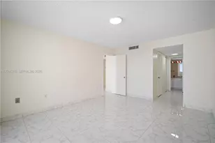 2750 NE 183rd St, Aventura, FL 33160 - Photo 19